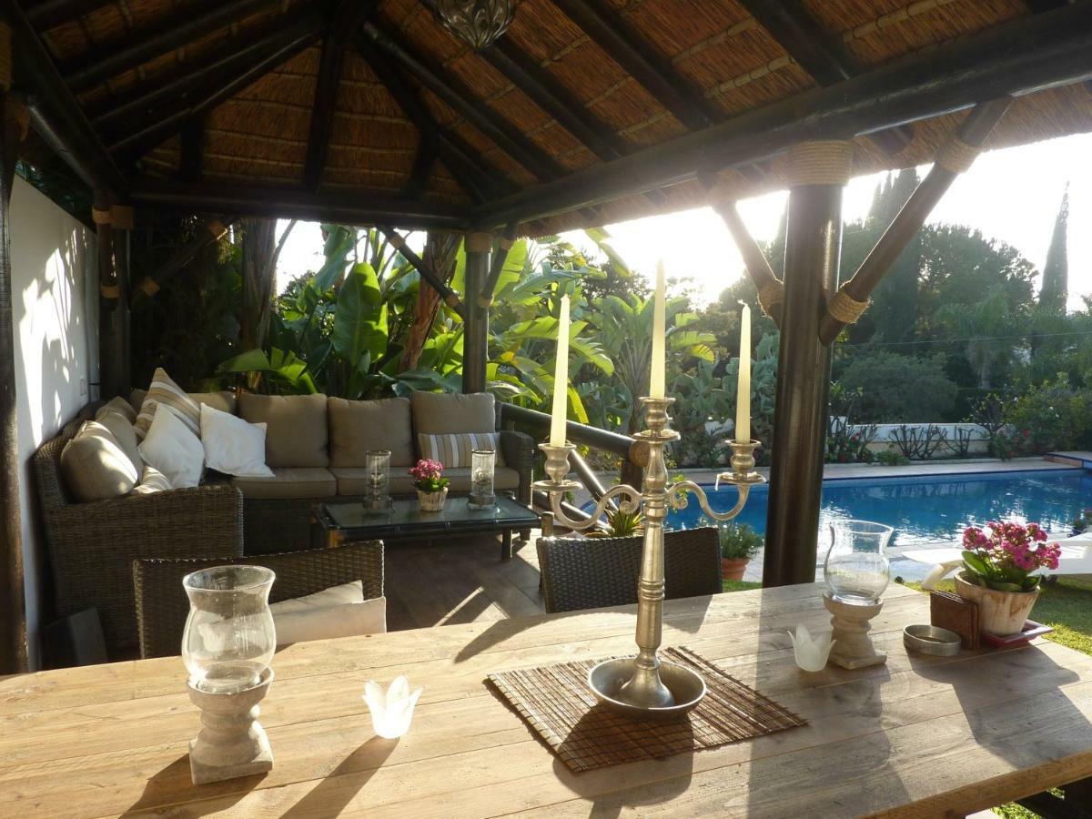 Villa Breeze Boutique Guest Rooms, Marbella Sitio de Calahonda Ngoại thất bức ảnh