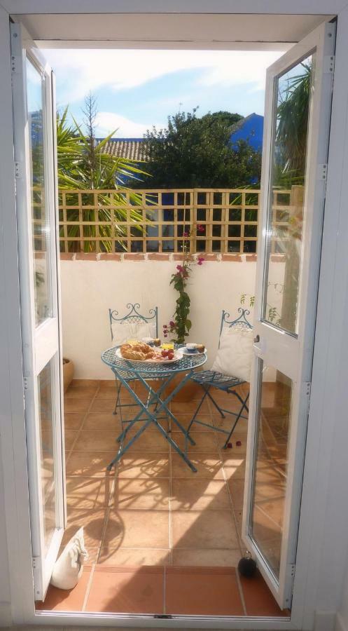 Villa Breeze Boutique Guest Rooms, Marbella Sitio de Calahonda Ngoại thất bức ảnh