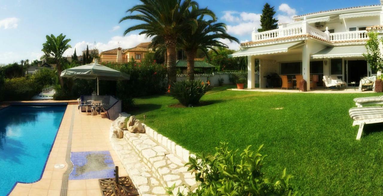 Villa Breeze Boutique Guest Rooms, Marbella Sitio de Calahonda Ngoại thất bức ảnh